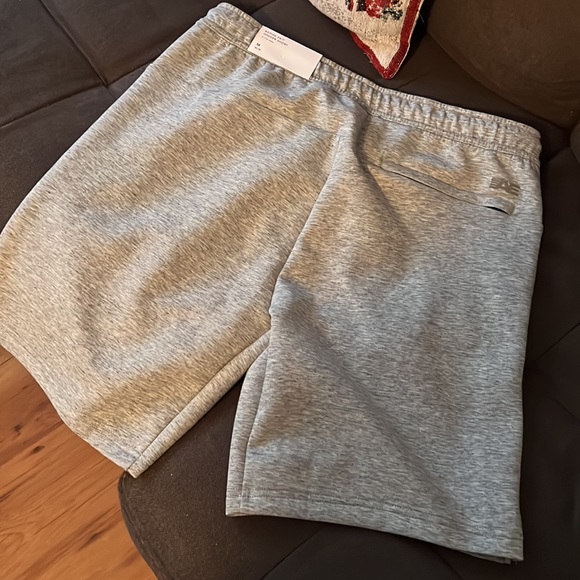 Mens medium American eagle shirts NWT - Picture 2 of 2